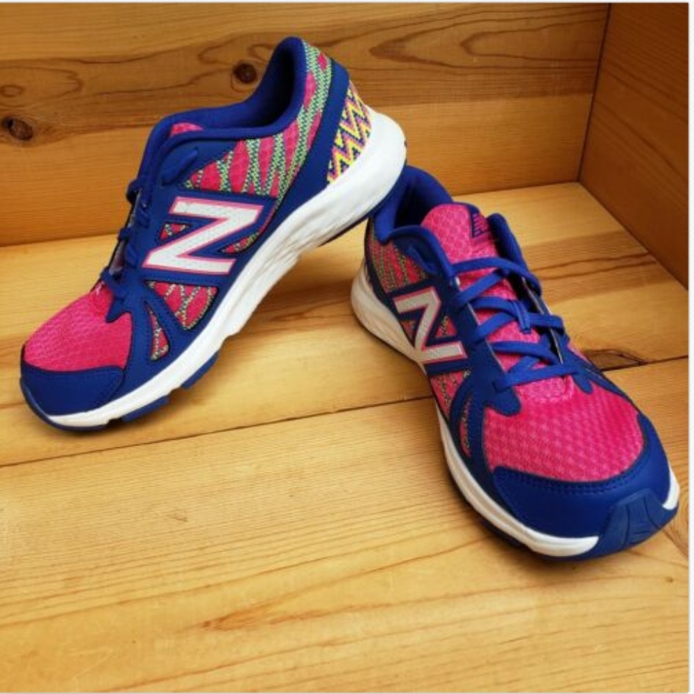 New Balance 6.5 Speed Ride 690v4 Running shoes - Picture 2 of 8